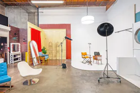 Industrial Photo and Video Studio - Image 2