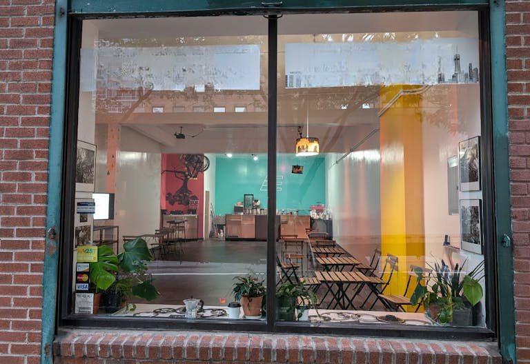 Hudson Yards Art Gallery / Cafe Space - Image 1