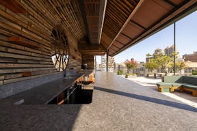 NoHo Loft with Rooftop - Image 10