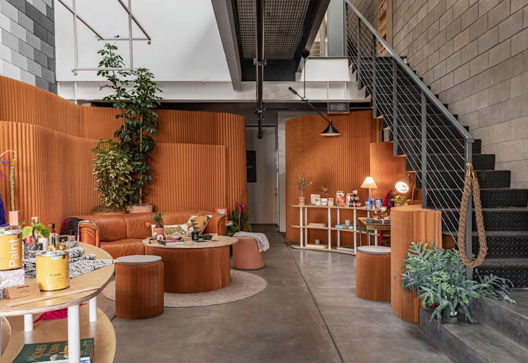 1000sq ft Showroom on Abbot Kinney - Image 1