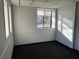 Brand new renovated medical or commercial office for rent - Image 1