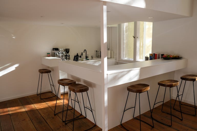 Bright, Spacious Event Venue with Bar and Loft Area - Image 3