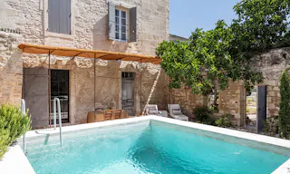 Chateau de caractère avec intérieur design. - Image 6