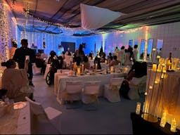 Vibrant Photo Studio in West Vegas - Image 2