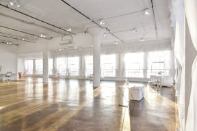 DTLA Penthouse Studio - Image 2