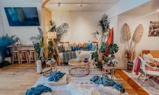 Plant-filled Community Space in the Marina District - Image 12