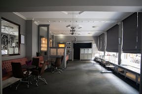 Elegant Retail Space at Historic Hotel Bristol - Image 27