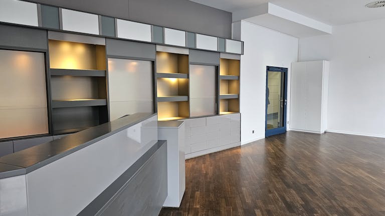 Perfect Pop up and showroom in the heart of Kudamm - Image 1