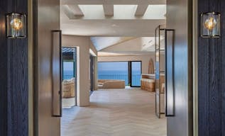 Malibu Modern Masterpiece | Private Beach Access & Luxury Amenities - Image 1