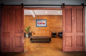 Chic industrial space with a cyc stage - Image 4