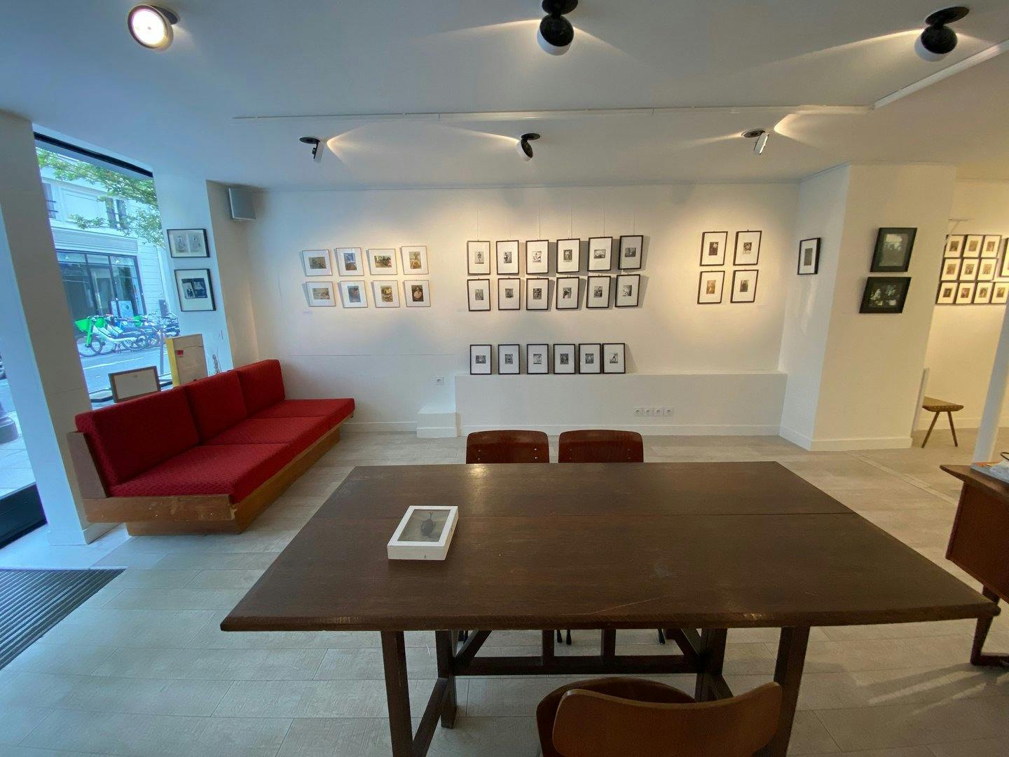 48 sqm Art Gallery and Showroom in le Haut Marais, Paris