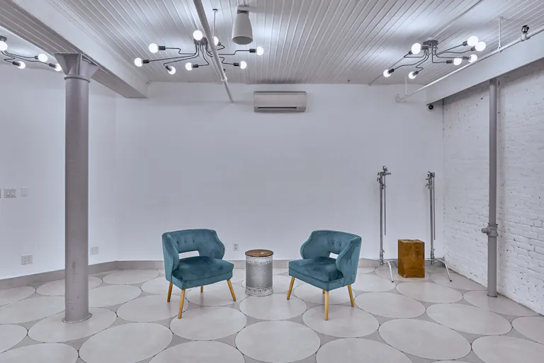 Minimal Studio for Creative Projects & Shoots – Lower East Side - Image 3