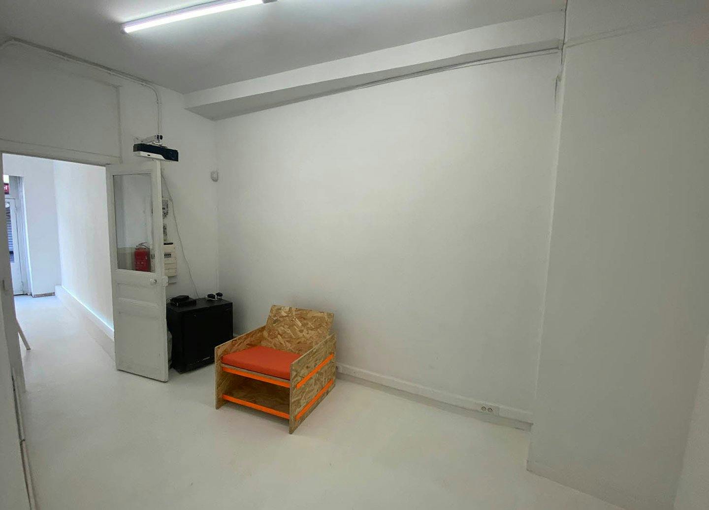Sophisticated 60 sqm Boutique in Paris 9th Arrondissement