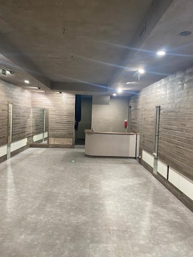 Boutique Shop Haut-Marais Rue du Temple - Image 3