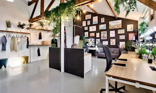 Studio professionnel de 200m� pour vos shootings et tournages. - Image 2