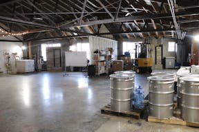 Old school Warehouse with exposed bow truss ceilings - Image 5