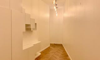 Showroom 75116 Paris - Image 8