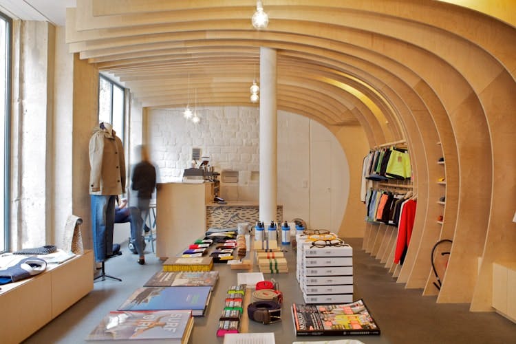 50 sqm Boutique on Rue Froissart, Paris
