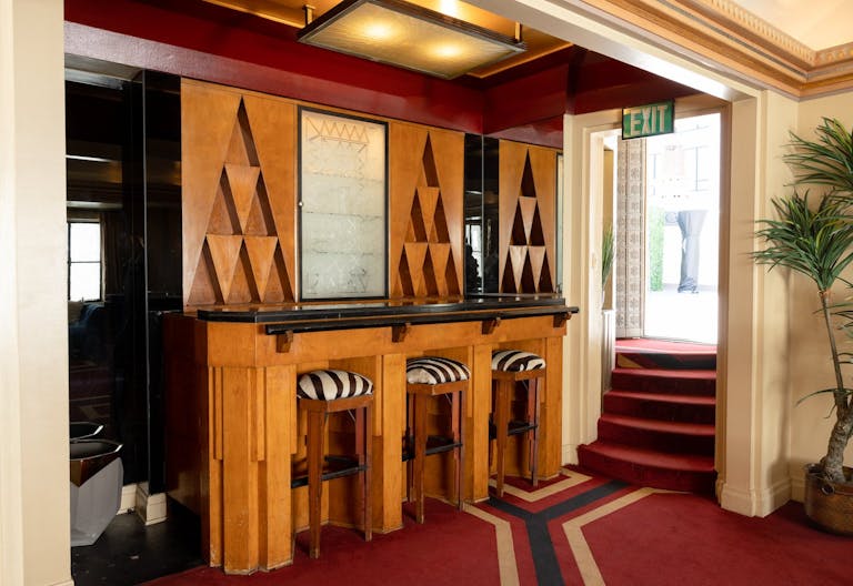 Art Deco Penthouse and Rooftop Event Deck - Image 2