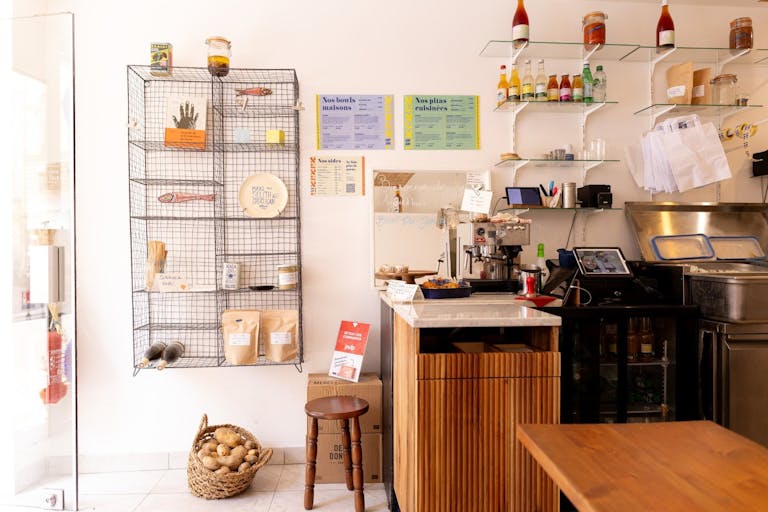 Pop up restaurant mediterranean vibes - Image 1