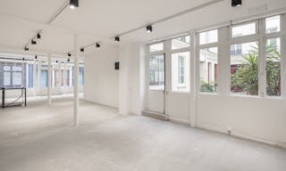 Brand New Showroom Le Marais - Image 6