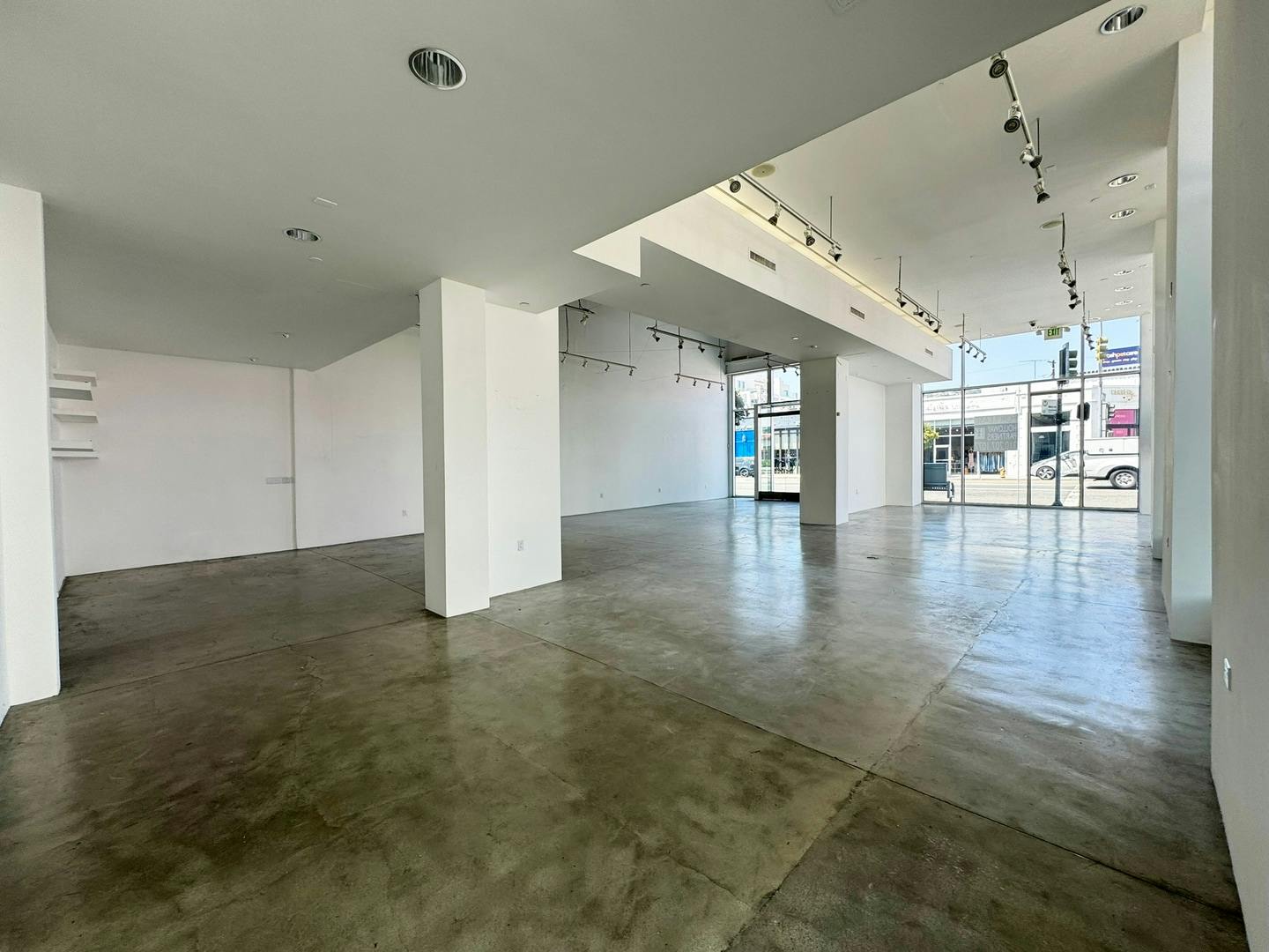 Ground Floor Retail and Pop-Up Space on Melrose Avenue