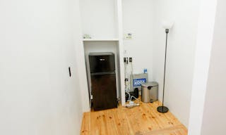 Minimalist Space in Downtown Manhattan - 800 square foot space in the Bowery - Image 7