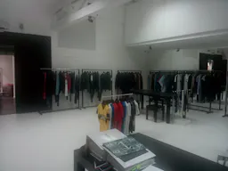 Espace Exceptionnel pour Pop up store et Showrooms à Montmartre - Image 9