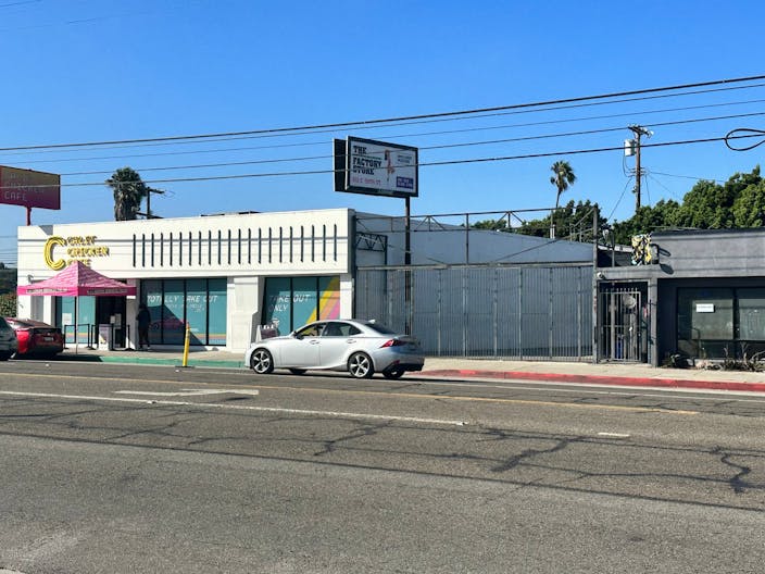 Venice - LA - Lincoln Blvd. Prime, heavy traffic retail shop - Image 2