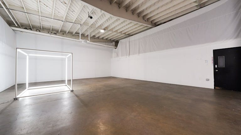 Large Production Photo and Video Studio  4 - Image 4