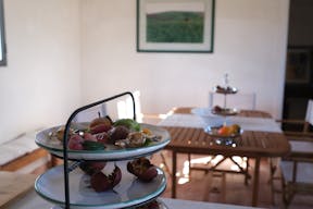 Rustic Sicilian olive farm & historic barn venue - Image 15