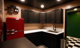 Black Box Warehouse w/ Grid System (Rain System, Seamless Backdrops, Props, Equipment, Furniture) - Image 16