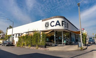 Cafe & Boutique Haven on Fairfax Ave Los Angeles - Image 5