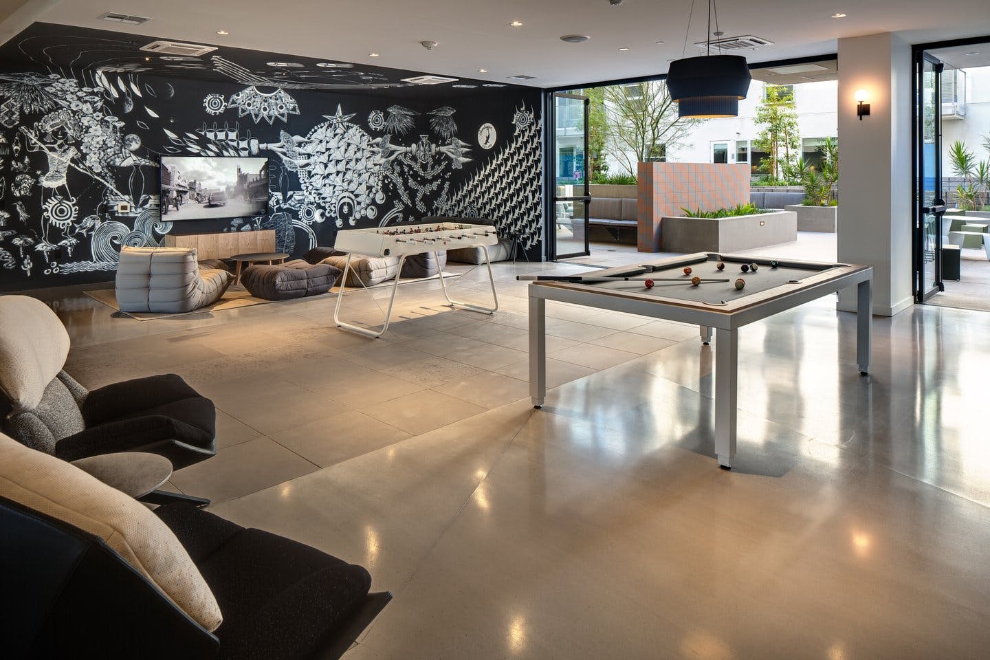 Contemporary 4,100 sqft Multipurpose Venue in Hollywood