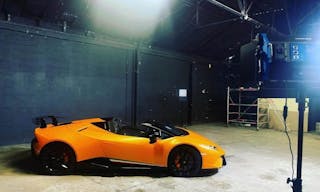 D�cor/Lieu de tournage: Entrep�t - Image 0