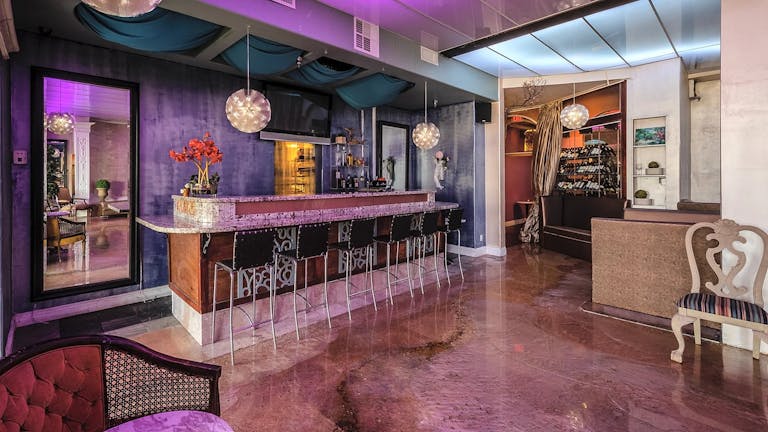 Unique Multi-themed space in a Historical Pasadena building - Image 2