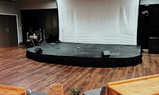 Massive Industrial Creative Space - Image 1