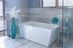 Modern and unique full of natural light house in Broomfield, Colorado - Image 4