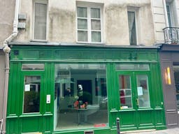Galerie , boutique, de luxe au coeur de Saint Germain - Image 1