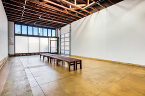 White Box Space in West Adams - Image 19