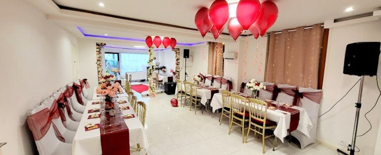 Rue de bellevue Showroom - Image 2