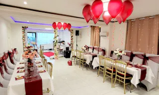 Rue de bellevue Showroom - Image 2