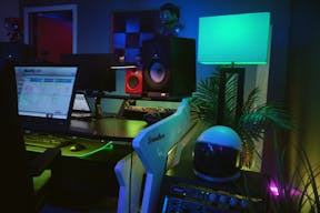 Capturing Creativity: A Photography and Recording Studio - Image 7