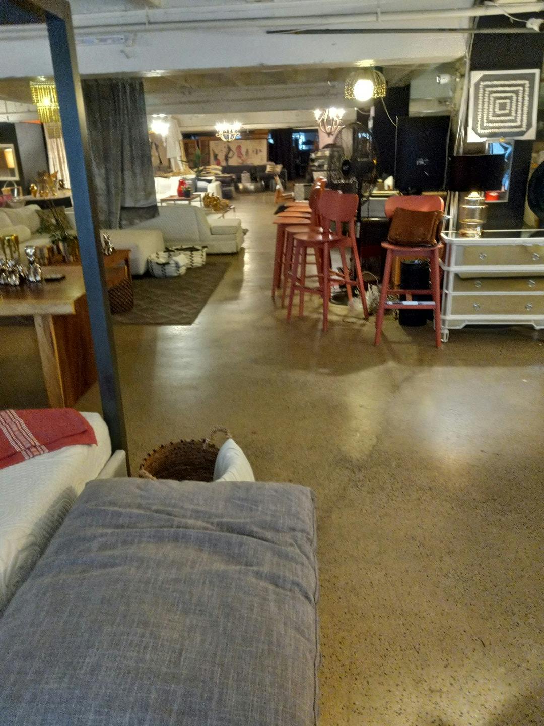 9000 sqft Historic 1800s Post Office Space in Los Angeles