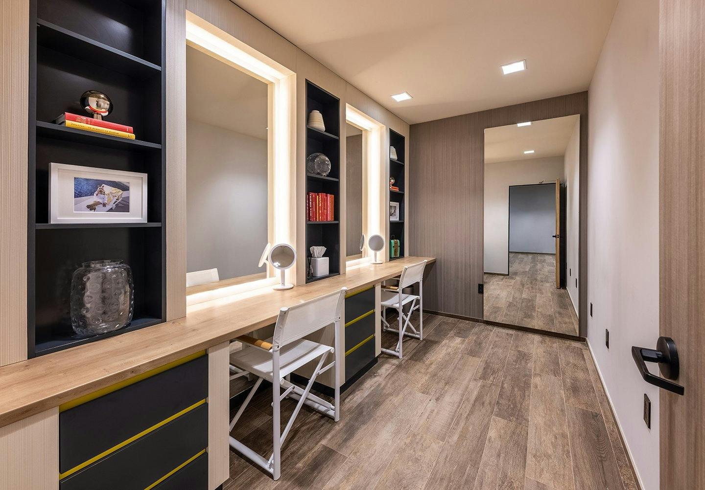 High-End Versatile Private Studio in Hollywood, Florida