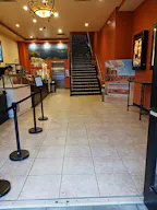 Marina District Chestnut St . POP UP - Image 5
