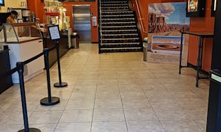 Marina District Chestnut St . POP UP - Image 5