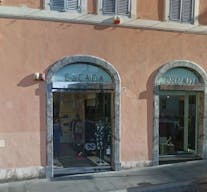 AAA-space on Piazza di Spagna - Image 4