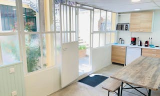 Salle Cour - 35m2 - Image 0