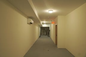 Massive Pop Up | Event | Studio | Art Gallery Space | Rooftop & Storage Area - 3800 Sq Ft plus Parking | AV & Stage Equipment - Image 6